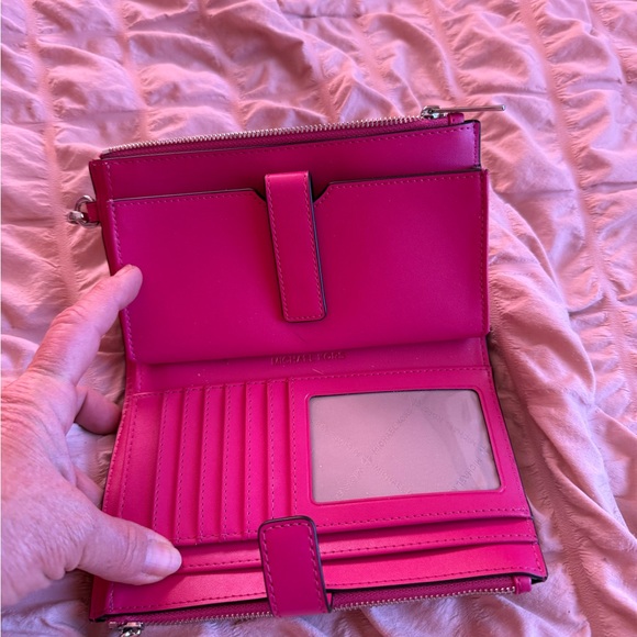 Michael Kors Handbags - Michael Kors Pink Wallet NWOT